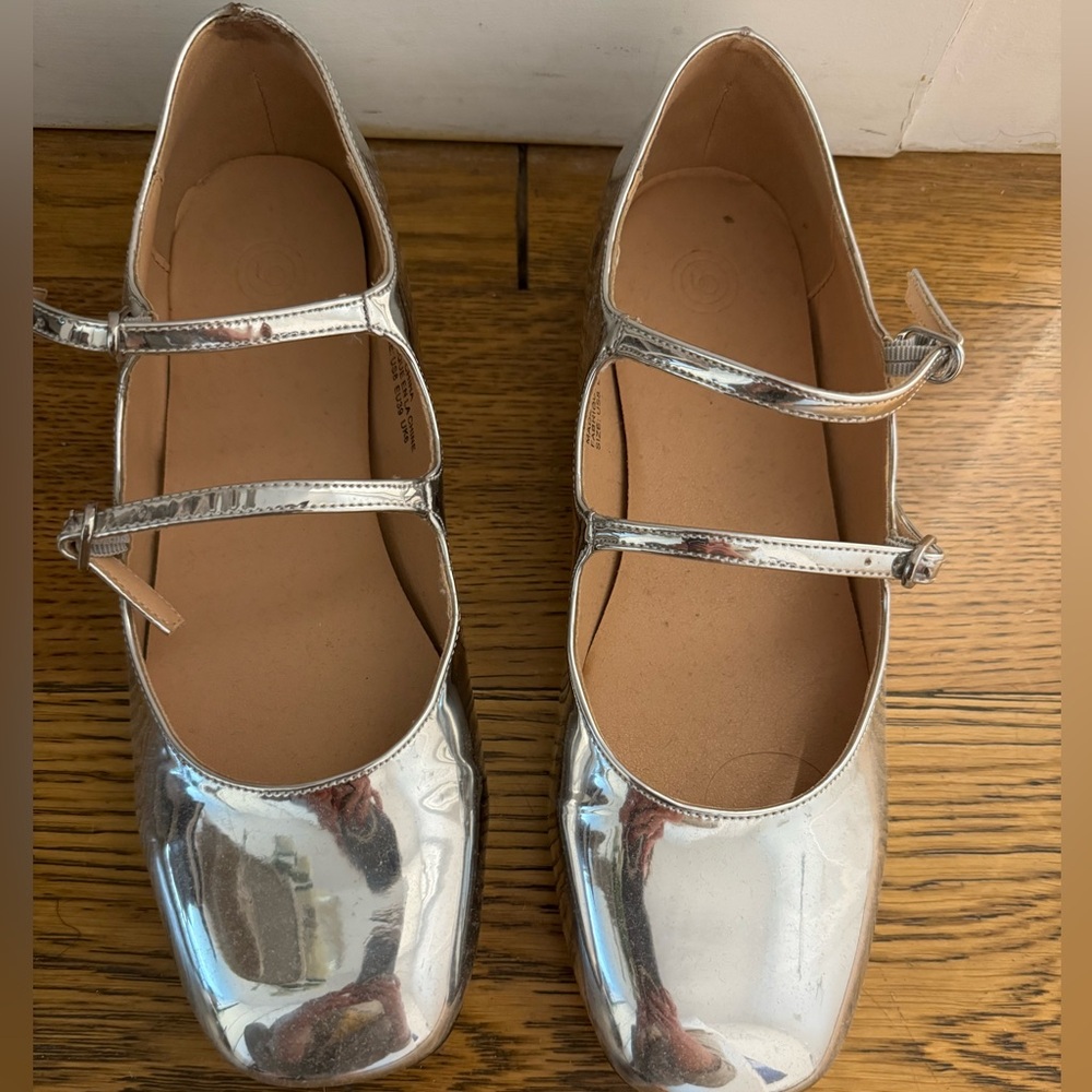 Silver Strappy flats